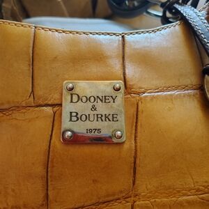 Dooney & Bourke Handbag
